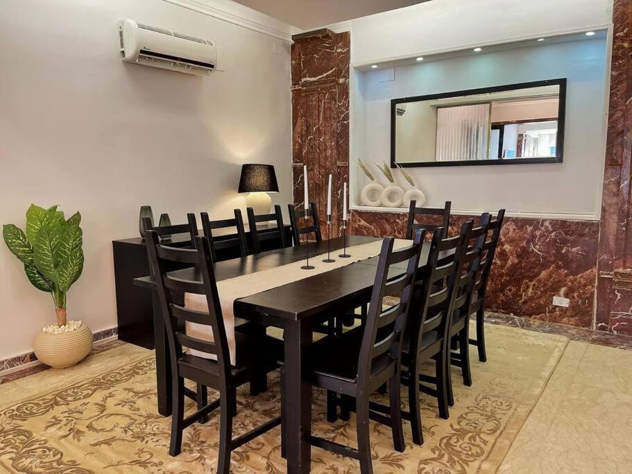 Apartment Nile Front Zamalek Abu El Feda 3br Cairo
