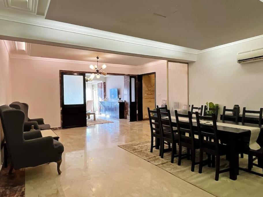 Nile Front Zamalek Abu El Feda 3br *