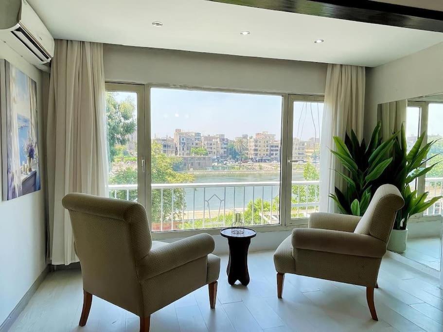 Nile Front Zamalek Abu El Feda 3br Apartment Cairo