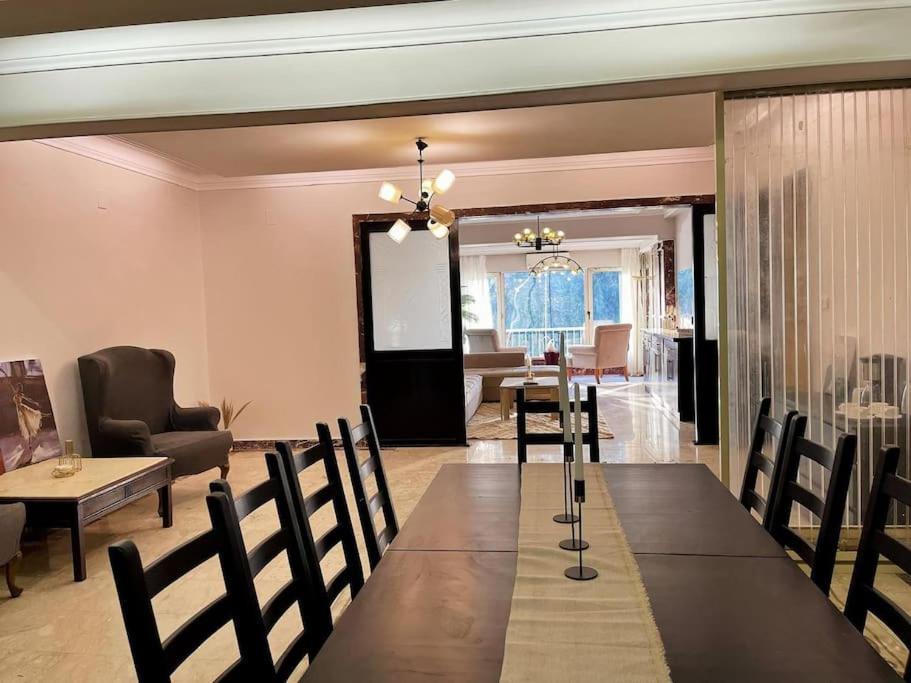 Nile Front Zamalek Abu El Feda 3br Apartment