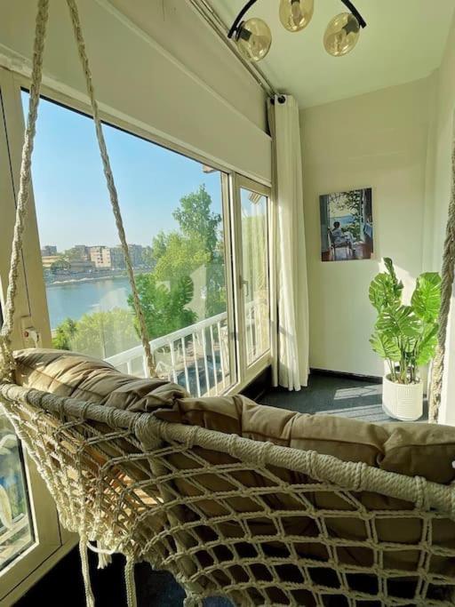 Nile Front Zamalek Abu El Feda 3br Apartment *